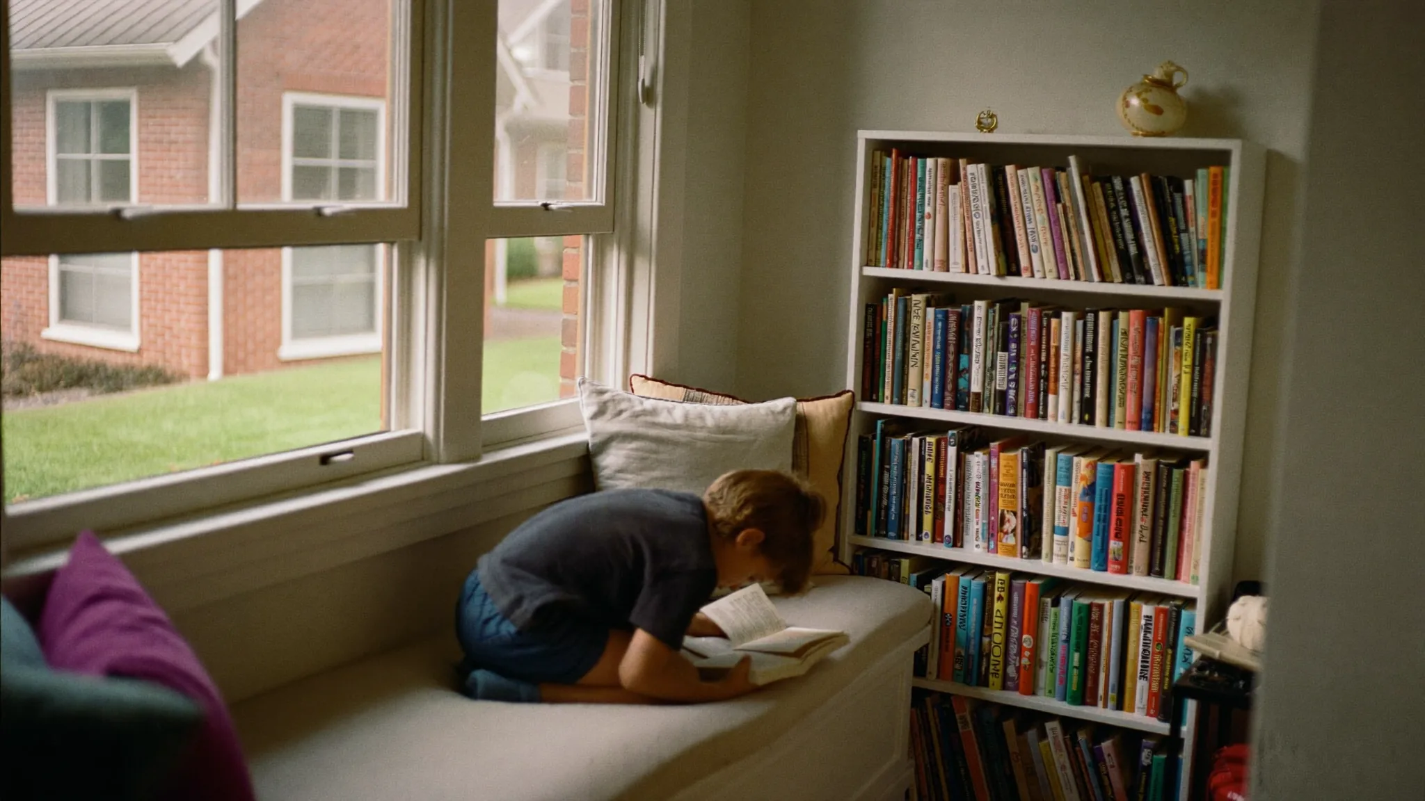 How to Create a Reading Nook Your Child Will Love